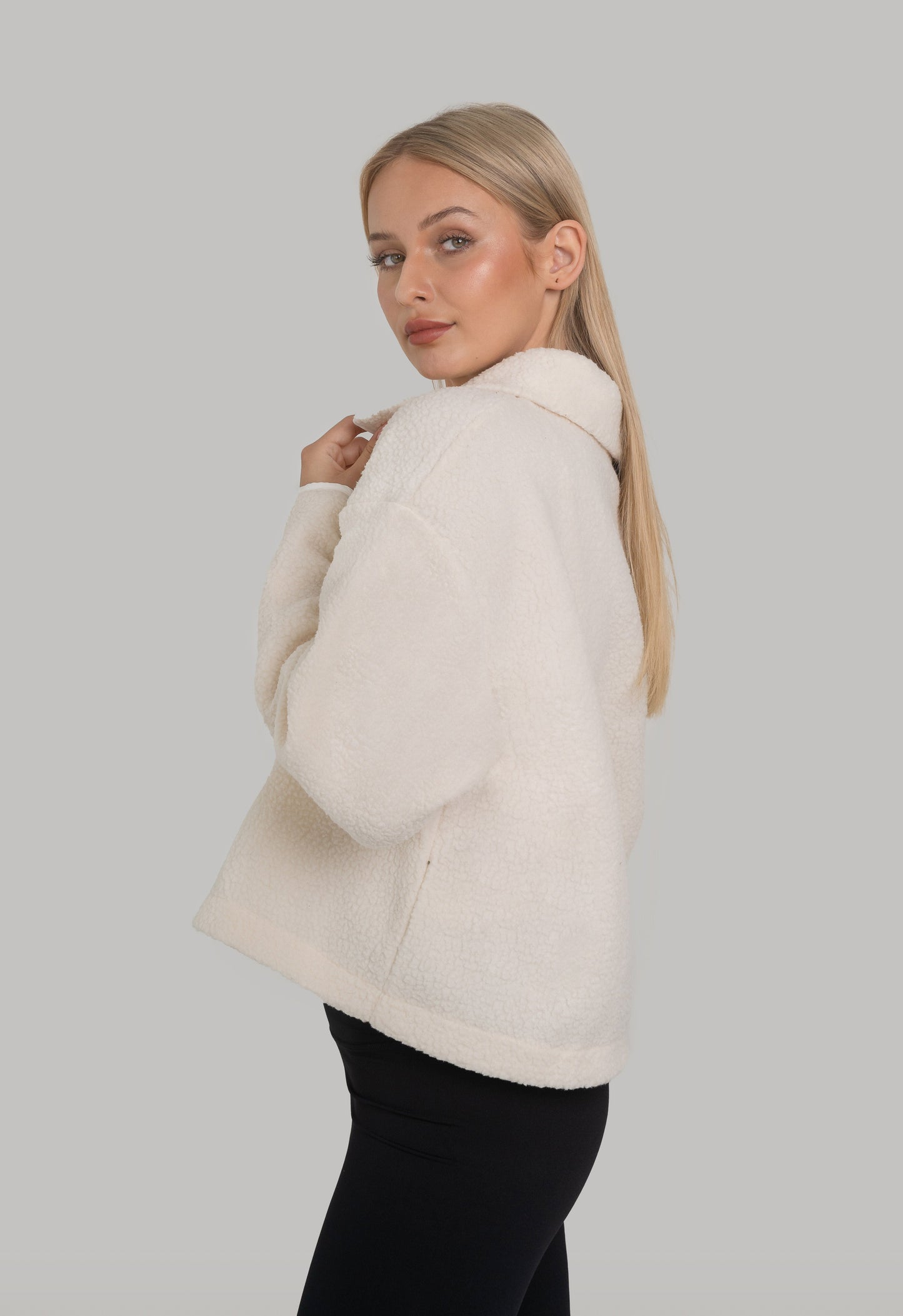 Andrea Mystique Fleece Cream